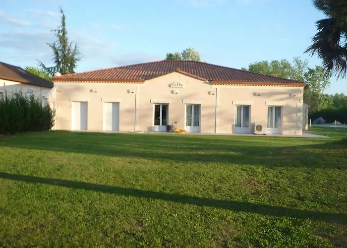 Chambres D'hotes Soleil Бержерак